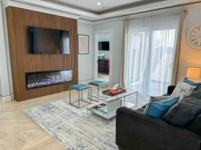 Renovated 3b, 2ba, Skyline View, Laundry, Cen Air